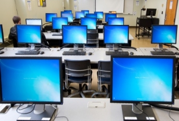 COMPUTER LAB